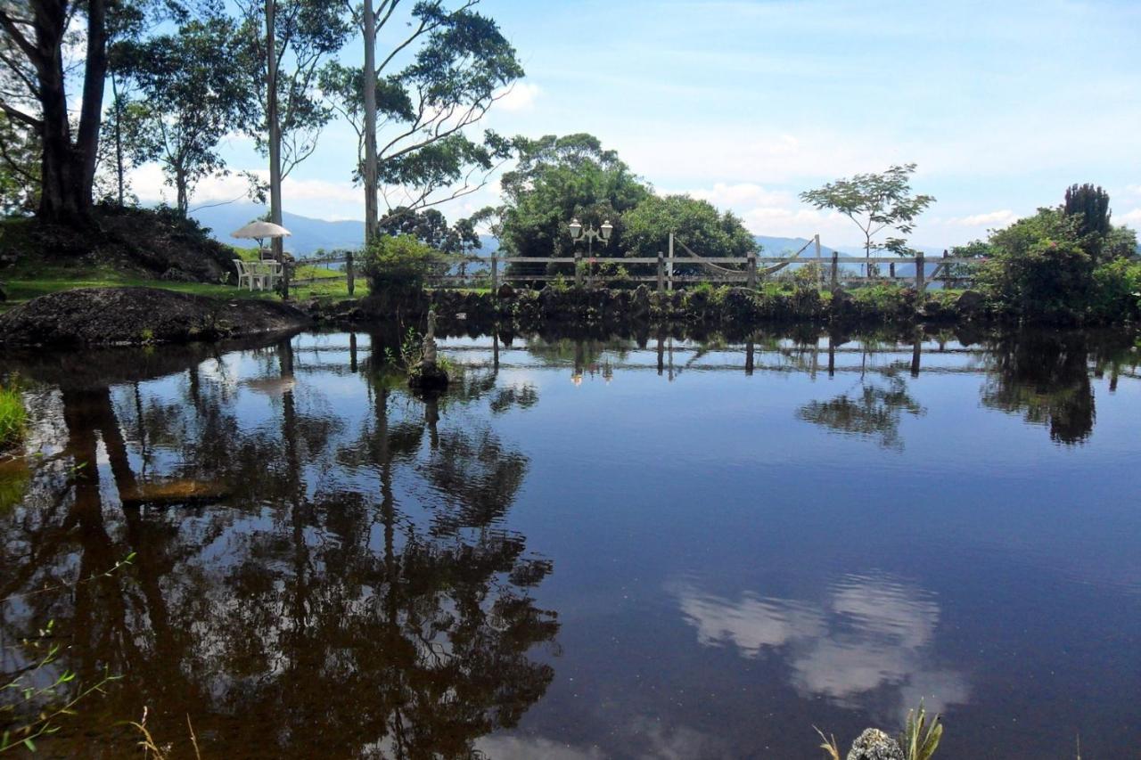 Willa Fazenda Monte Verde A Morada Do Muriqui São Francisco Xavier Zewnętrze zdjęcie