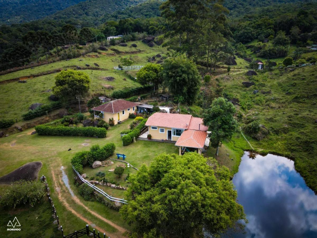 Willa Fazenda Monte Verde A Morada Do Muriqui São Francisco Xavier Zewnętrze zdjęcie